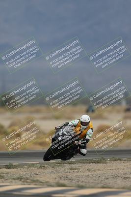 media/Nov-15-2025-Race Pace (Sat) [[8de605a2d8]]/Non Verified Riders (1st 20 Minutes)/Turn 4 (1010am)/